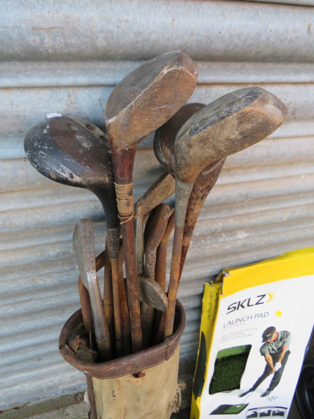 A SET OF VINTAGE GOLF CLUBS, POWAKADDY TWINLINE 1 GOLF TROLLEY, CATCH NET, MAT AND BALLS - Image 5 of 5