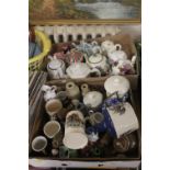 A TRAY OF CERAMIC TEAPOTS AND Q QUANTITY OF ASSORTED CERAMICS (TRAY NOT INCLUDED)