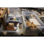 TWO TRAYS OF COLLECTABLES AND SUNDRIES TO INCLUDEAN EASEL, CLOCKS ETC (TRAY NOT INCLUDED)