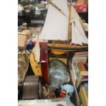 A TRAY OF COLLECTABLE,S TO INCLUDE 2 WOODEN SHIPS, A MANTLE CLOCK ETC (TRAYS NOT INCLUDED),br.