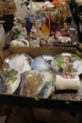 TWO TRAYS OF ASSORTED CERAMICS AND COLLECTABLES TO INCLUDE FIGURINES, COLLECTORS PLATES , TRINKETS