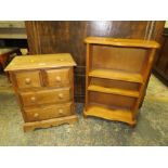 A SMALL PINE FOUR DRAWER CHEST W-46 CM AND A SMALL PINE BOOKCASE (2)