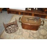 A VINTAGE STYLE BOOT SCRAPE TOGETHER WITH A TWIN HANDLED LIDDED COPPER COOKING POT