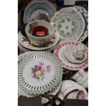 A TRAY OF ASSORTED CERAMICS TO INCLUDE RIBBON PLATES, BOXED SWAROVSKI CRYSTAL CAT ETC