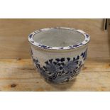 AN ORIENTAL STYLE BLUE AND WHITE GOLDFISH BOWL - CRAZED THROUGHOUT