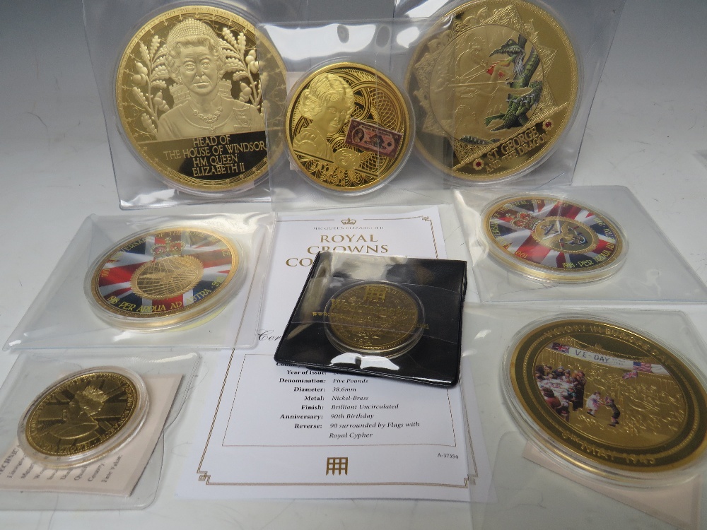 A COLLECTION OF GOLD PLATED AND DECORATIVE OVERSIZE PROOF COINS, to include George & The Dragon, the