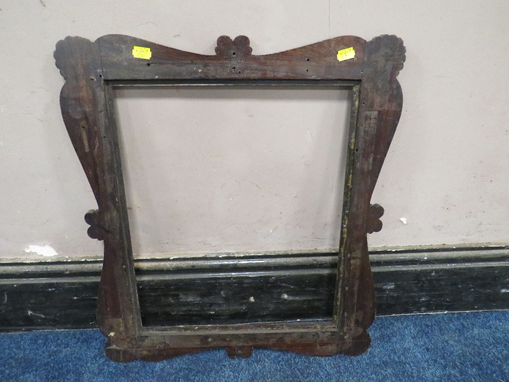 A 19TH CENTURY DECORATIVE DARK HARDWOOD FRAME WITH SCROLLING, widest frame W 7.5 cm, rebate 43 x - Image 3 of 3