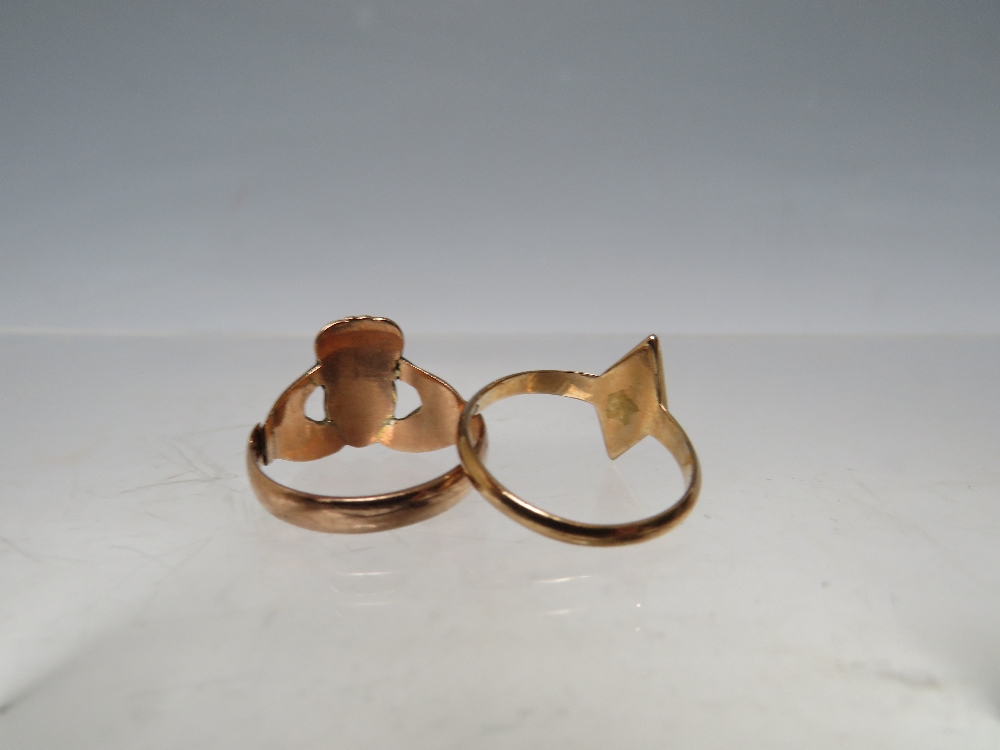 A 9CT GOLD CLADDAUGH RING A/F, size P, approx 3.95 g, together with a hallmarked 9ct gold and - Image 4 of 4