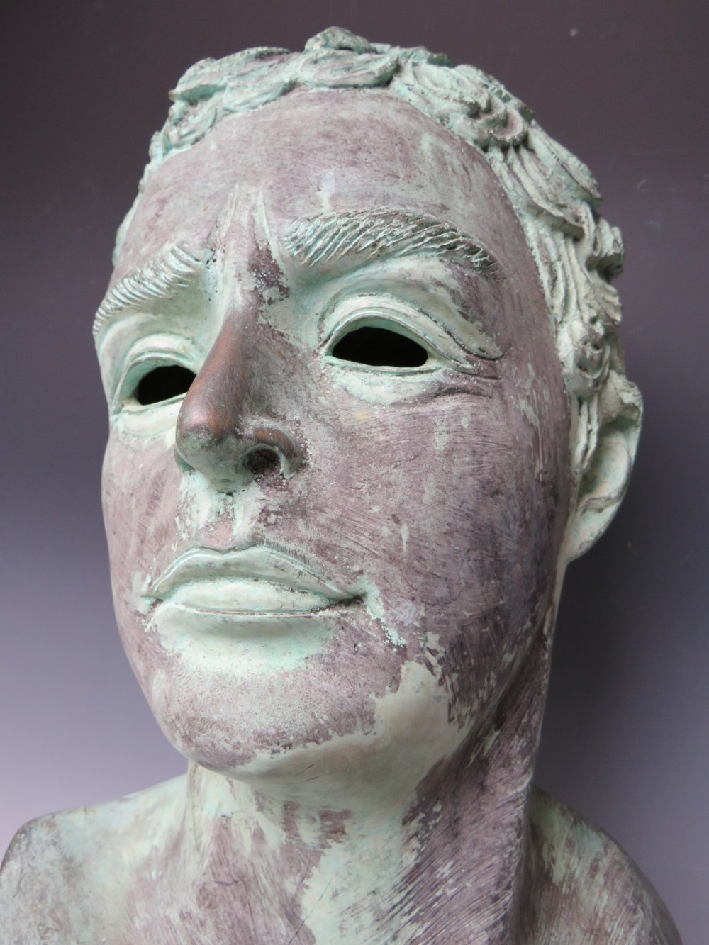 A 20TH CENTURY BRONZE HEAD STUDY OF A ROMAN EMPEROR, set on a square marble base, overall H 60 cm - Image 3 of 7