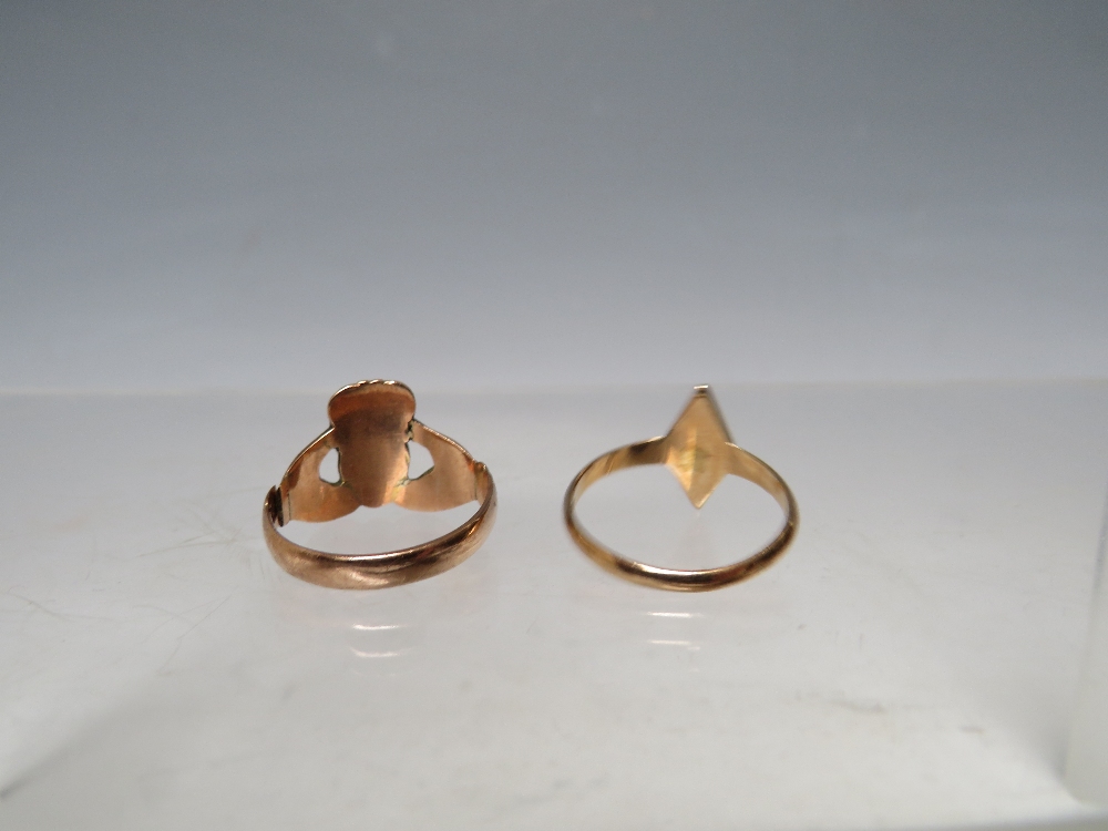 A 9CT GOLD CLADDAUGH RING A/F, size P, approx 3.95 g, together with a hallmarked 9ct gold and - Image 2 of 4