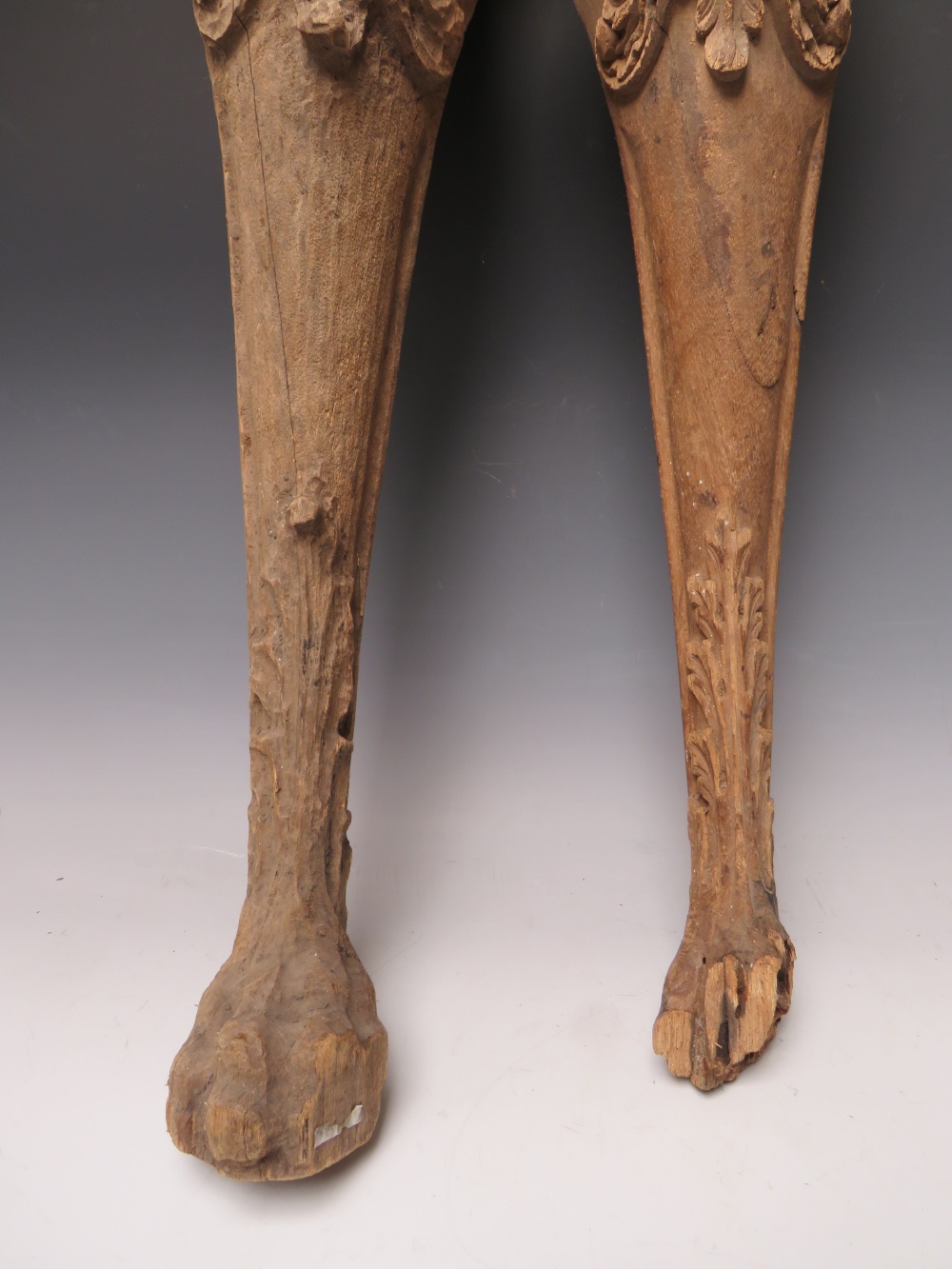 A PAIR OF LATE 17TH / EARLY 18TH CENTURY CARIATE TABLE LEGS A/F, with carved effigies of young - Image 3 of 7