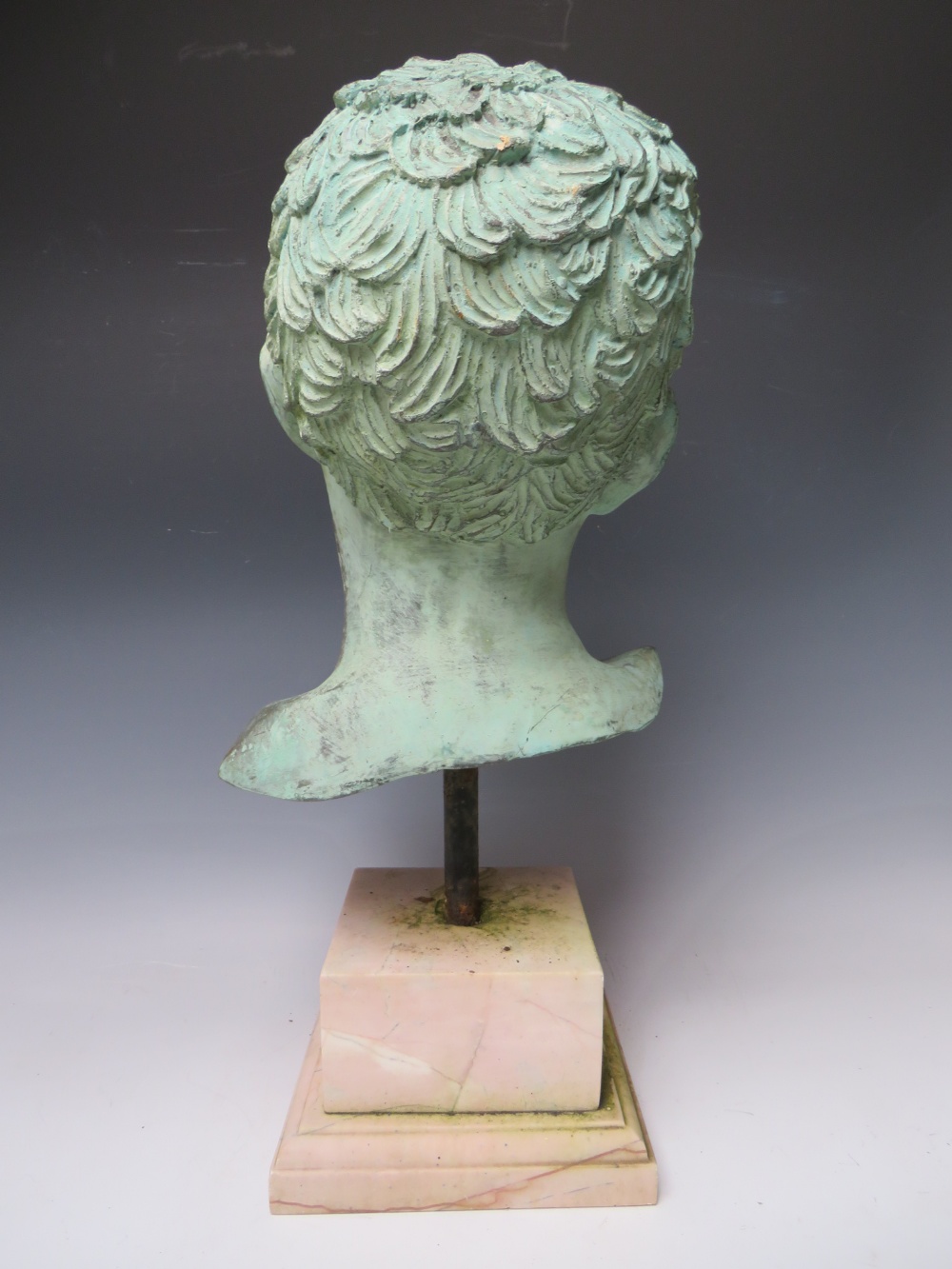 A 20TH CENTURY BRONZE HEAD STUDY OF A ROMAN EMPEROR, set on a square marble base, overall H 60 cm - Image 5 of 7