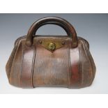 A SMALL 19TH CENTURY GLADSTONE BAG, with inscription H. Tarven No 2, with key, W 30 cm, H 24 cm (inc