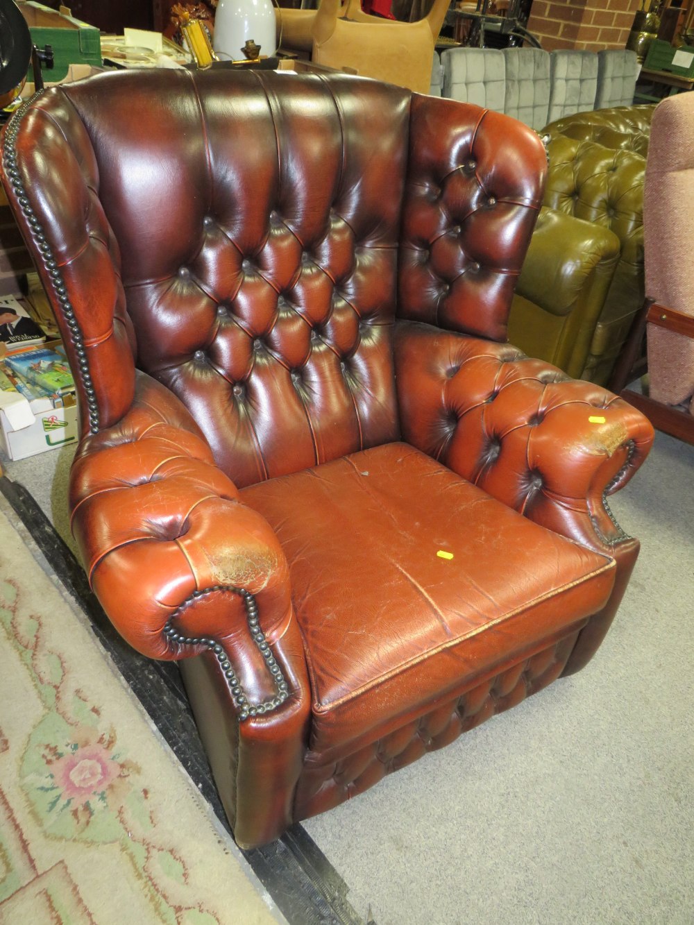 AN OXBLOOD LEATHER CLUB STYLE ARMCHAIR - Image 2 of 4