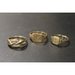 THREE HALLMARKED 9CT GOLD RINGS - APPROX COMBINED WEIGHT 8.2 G