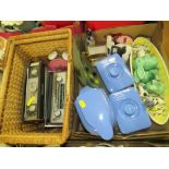 A TRAY OF RETRO STYLE COLLECTABLES ETC TOGETHER WITH A BASKET CONTAINING TWO VINTAGE RADIOS