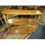 AN ERCOL BLONDE LOW BOOK TROLLEY / DIVIDER W-92 CM