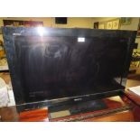 A SONY BRAVIA 31" TELEVISION WITH REMOTE - HOUSE CLEARANCE