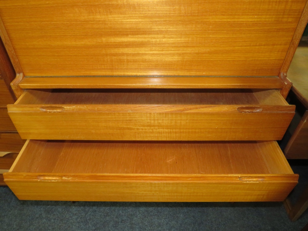 A RETRO TEAK BUREAU W-91 CM - Image 3 of 3