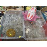 TWO TRAYS OF ASSORTED GLASSWARE TO INCLUDE BABYCHAM GLASSES