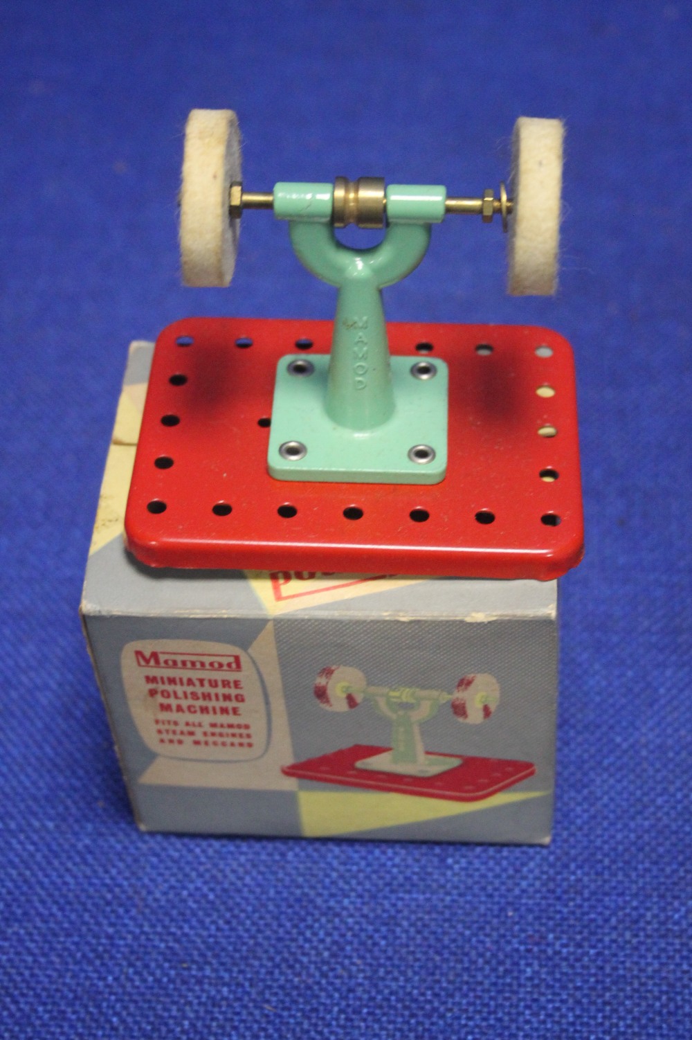 A PAIR OF BOXED MAMOD MINIATURE GRINDING WHEEL AND A POLISHING MACHINE - Image 3 of 3