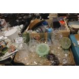 TWO TRAYS CONTAINING MAINLY GLASS ITEMS TO INCLUDE COLOURED EXAMPLES LARGE MURANO GLASS DISH (