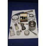 A COLLECTION OF HALLMARKED SILVER AND WHITE METAL ITEMS