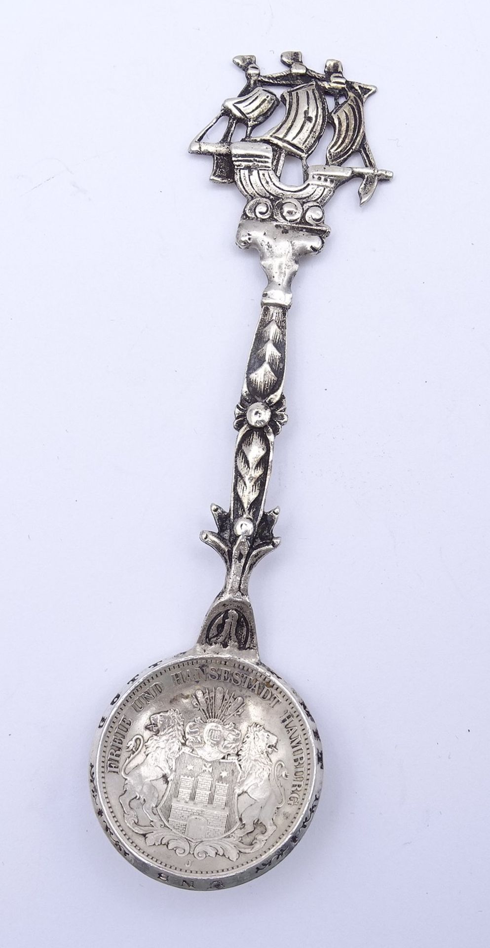 Münzlöffel mnit Koggegriff,Silber 0.800, Drei Mark 1912 Hamburg,L- 12cm, 27g.