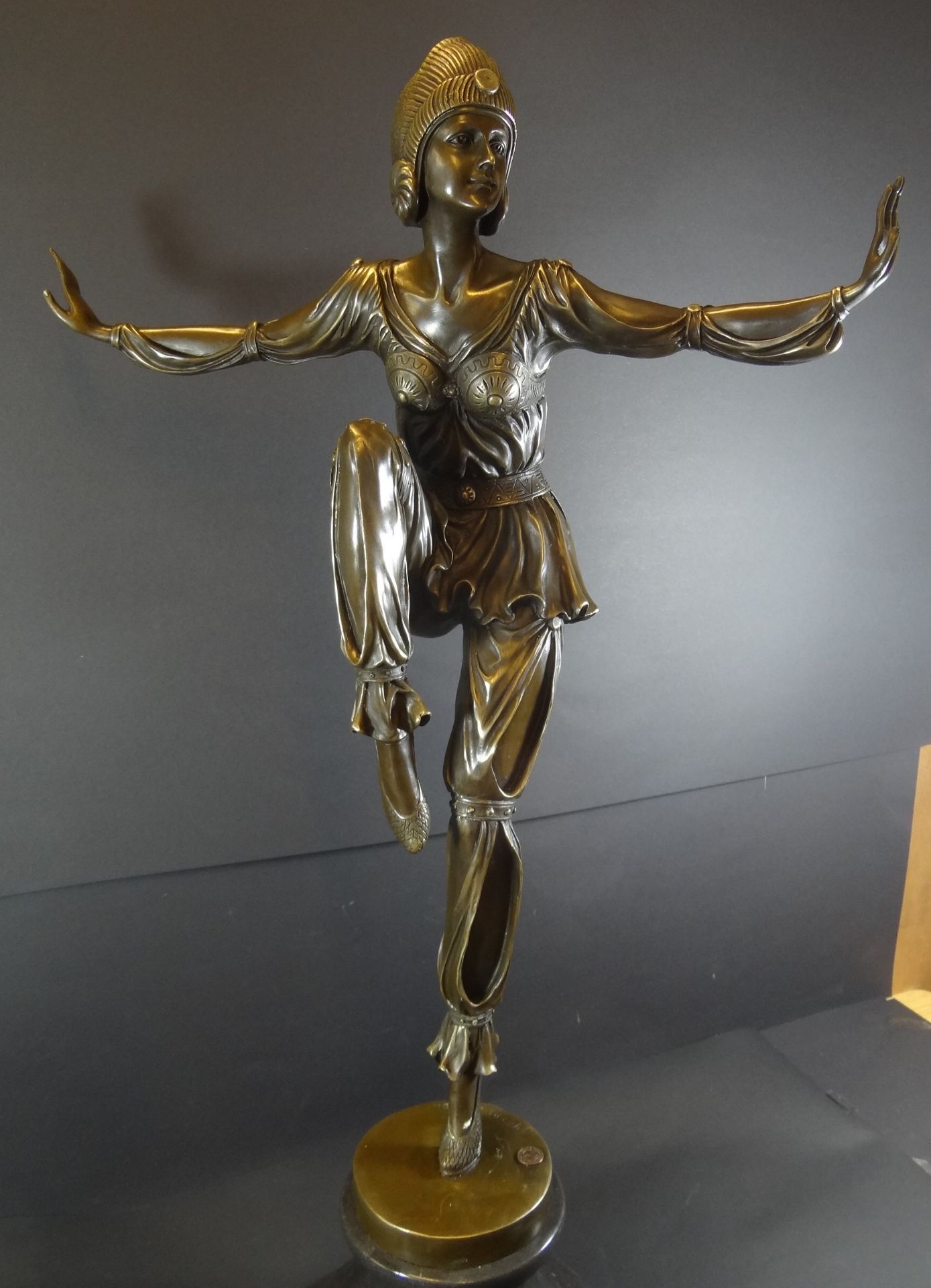 Pierre LE FAGUAYS (1892-1962), Art Deco Tänzerin, H-75 cm, Marmorsockel, (alias  Pierre Laurel) - Bild 2 aus 8