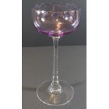 Weinglas, lila getönt, H-18,5 cm