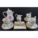 Kaffeeservice "Meissen" rote Rose, Kanne, Milch,  und 6 Tassen mit U.T., 1.Wahl, 1 Tasse geklebt, a