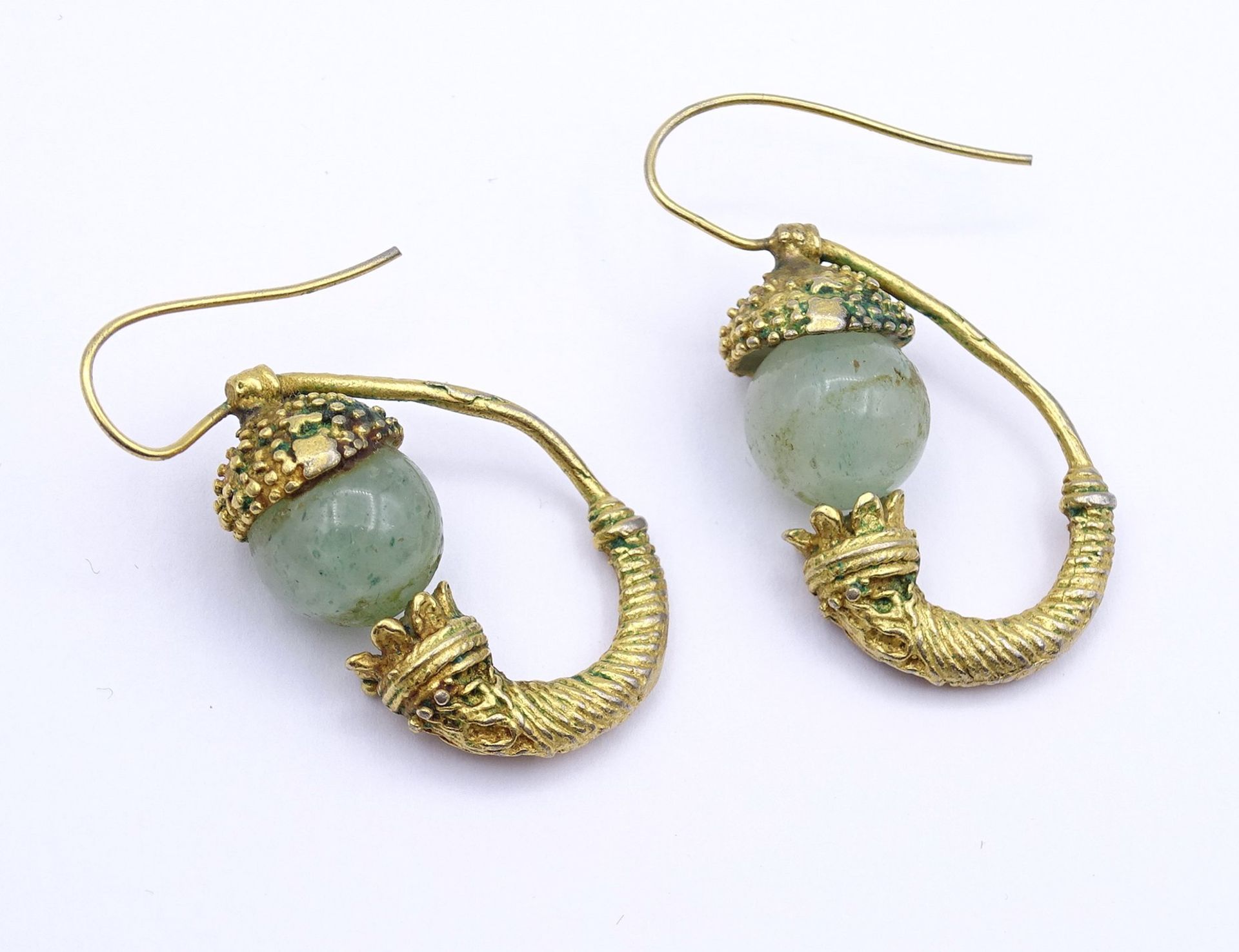 Paar Ohrringe mit Jade Kugeln, Metall, L.-4,0cm - Bild 2 aus 4