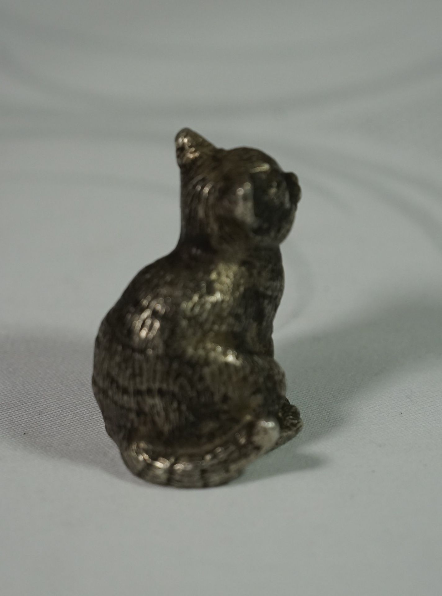 Katzenfigur, Silber (gepr.), ca. 188gr., H-4,5cm. - Bild 3 aus 4