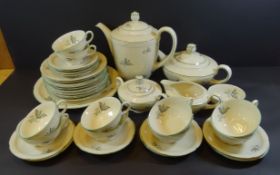 Kaffee-Teeservice "Zeh-Scherzer", Kaffee-Teekern, 11 Tassen, 12 U.T., 10 Kuchenteller, Kuchenplatte