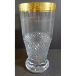 gr. Kristall-Vase mit breiten Goldrand, H-24 cm, D-11 cm