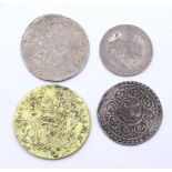 4 alte Münzen , tw. Silber, Alters- und Gebrauchsspuren