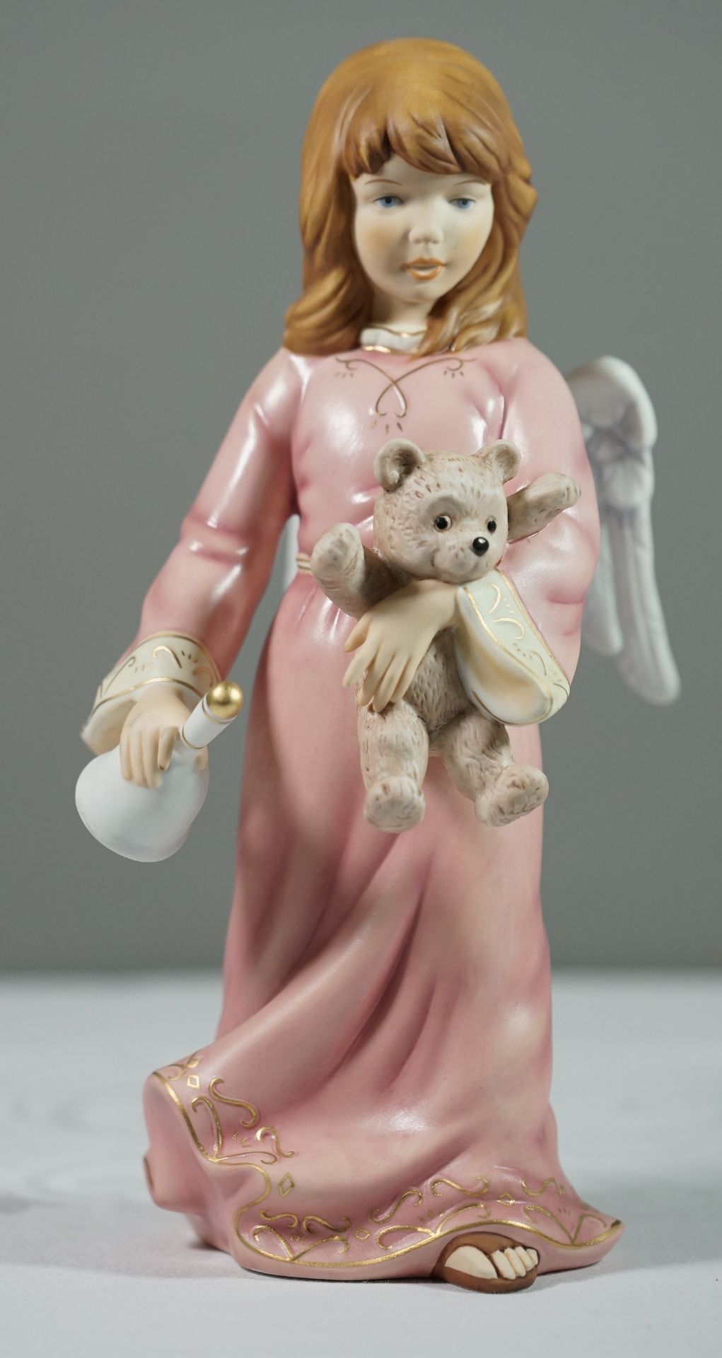 Figur, Engel mit Teddy und Handglocke, Kaiser, ca. H-21,5cm.