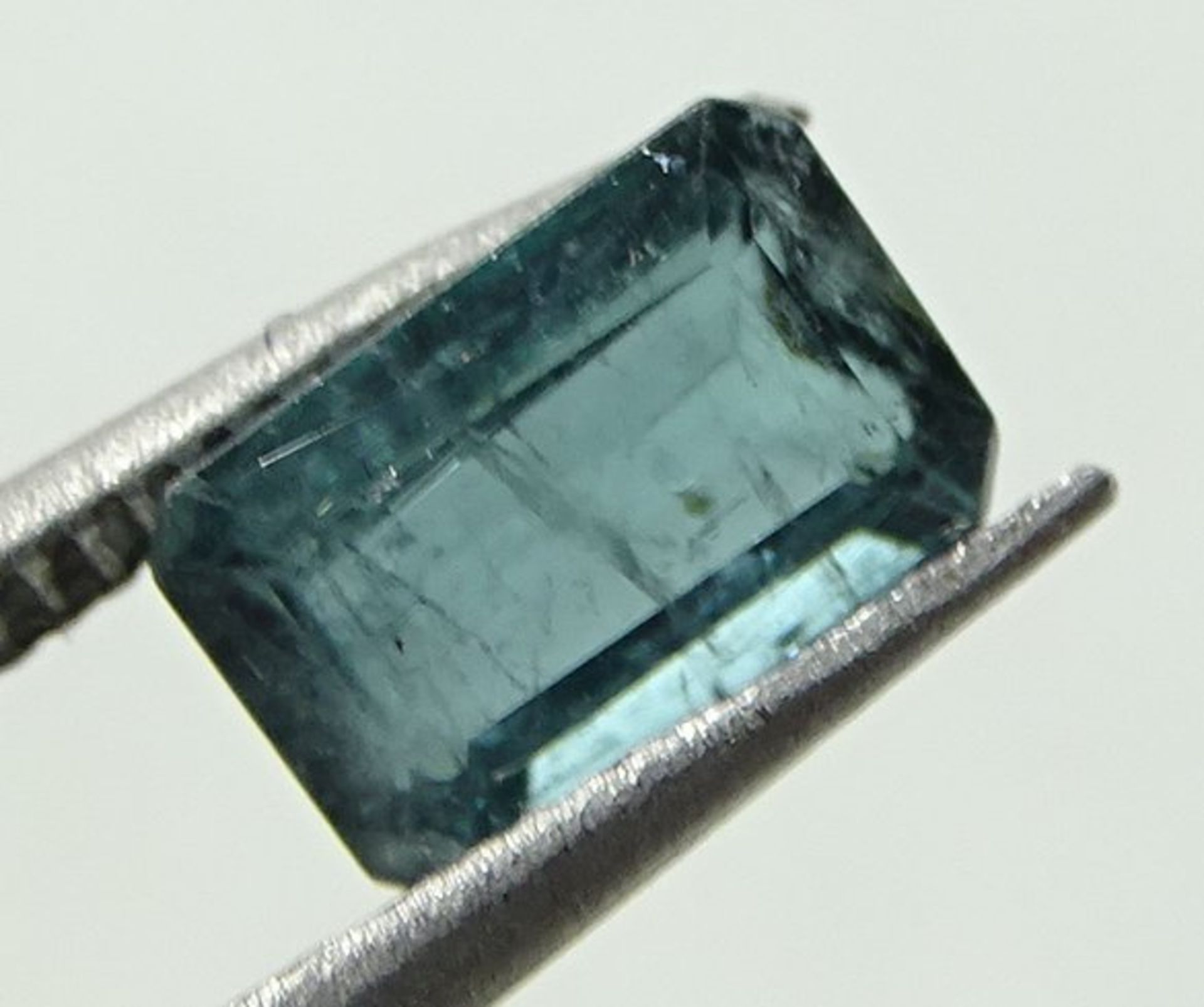 Konvolut Turmaline, 23,7 ct., meist Rechteckschliff - Bild 4 aus 5