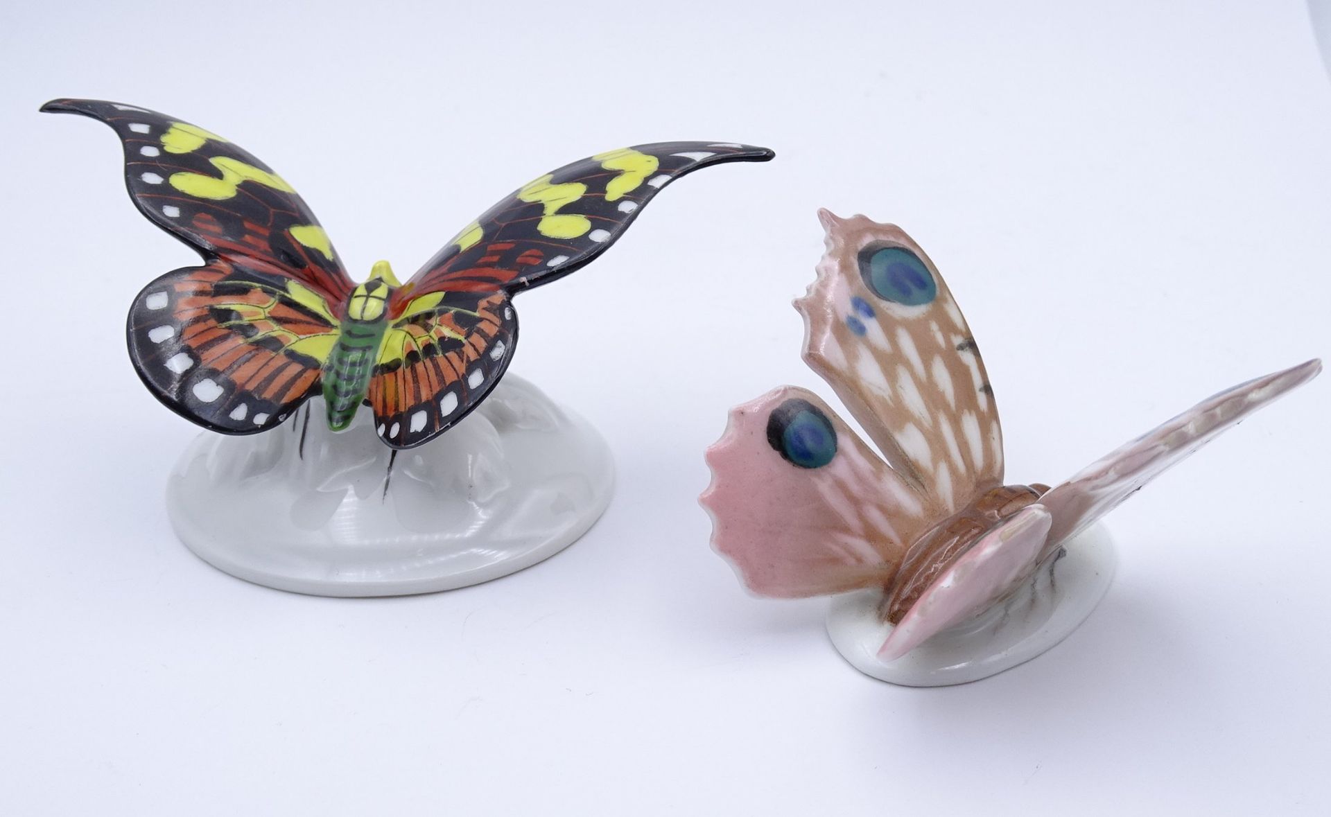 2 bemalte Porzellan Schmetterlinge, Rosenthal und ENS, Größter 5 x 10cm - Bild 2 aus 3