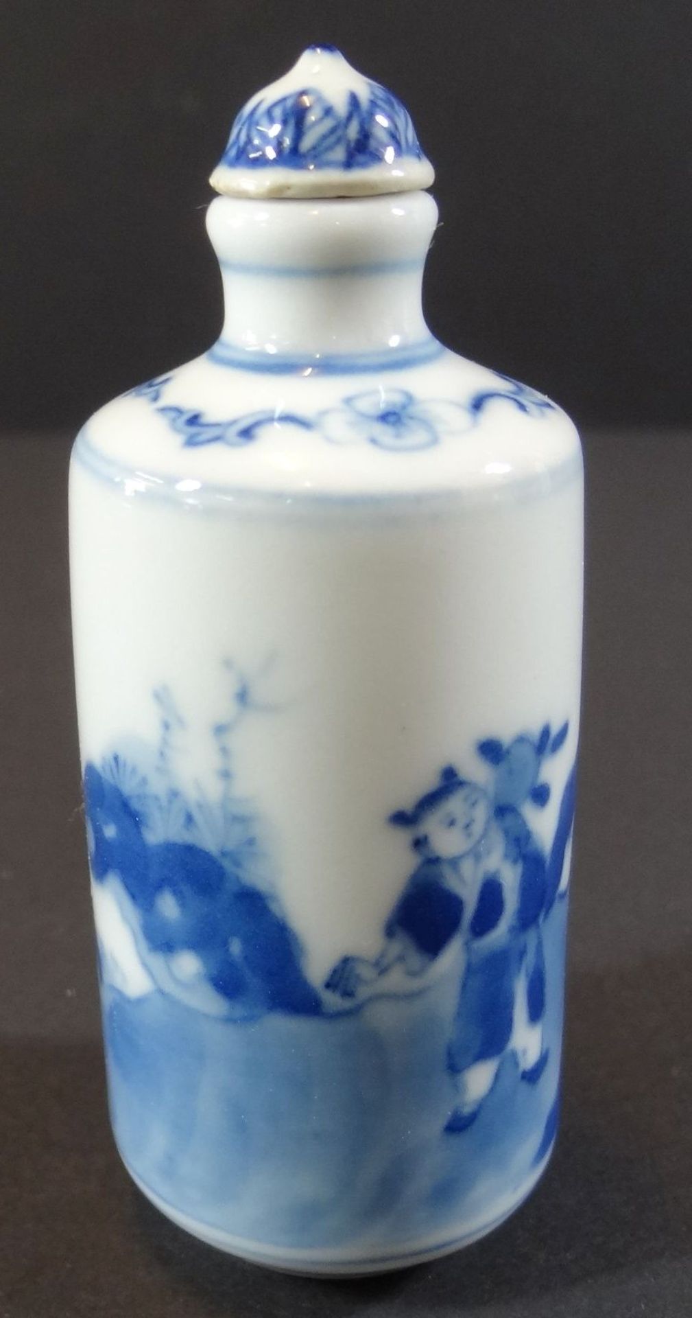 kl. Snuff-Bottle, China, mit Blaumalerei, H-8 cm - Bild 3 aus 6