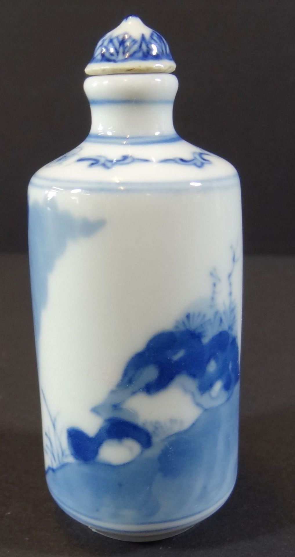 kl. Snuff-Bottle, China, mit Blaumalerei, H-8 cm - Bild 2 aus 6