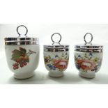 3 Egg Coddler, Royal Worcester, H. 9 und 10 cm, leichte Altersspuren