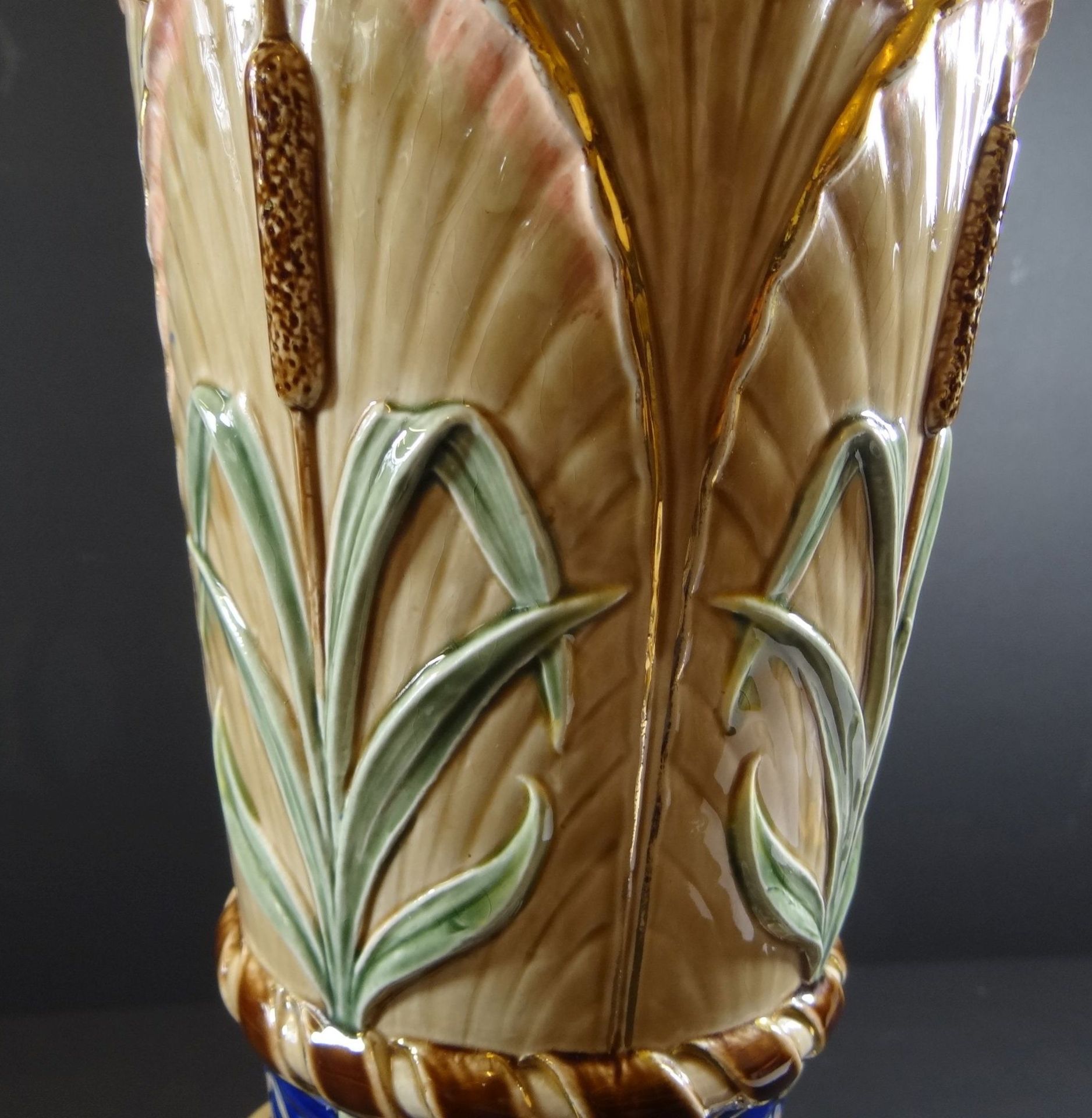 gr. Majolika Jugendstil-Vase mit Klebestelle, H-36 cm, Pressmarke - Bild 4 aus 9