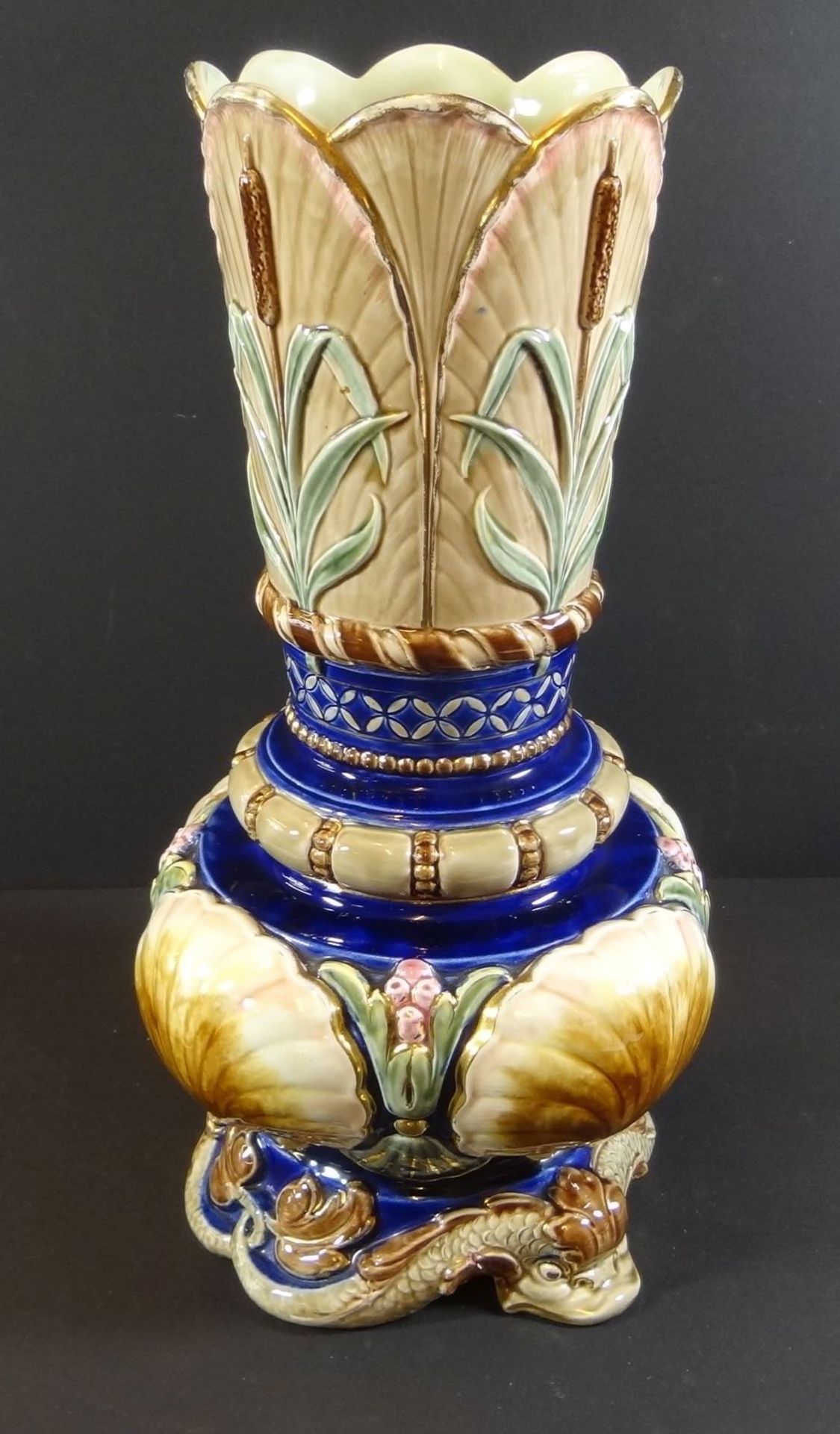 gr. Majolika Jugendstil-Vase mit Klebestelle, H-36 cm, Pressmarke