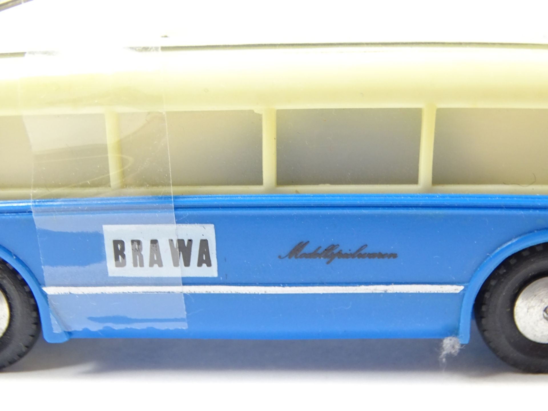 Omnibus mit Anhänger, Brawa Modellspielzeug, L. je Wagen: 12,5 cm, leichte Altersspuren, Funktion n - Bild 3 aus 8