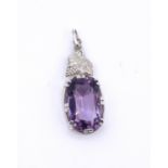 Alter 830er Silber Anhänger mit einen oval facc. Amethyst, L. 3,2cm, 3,20g.