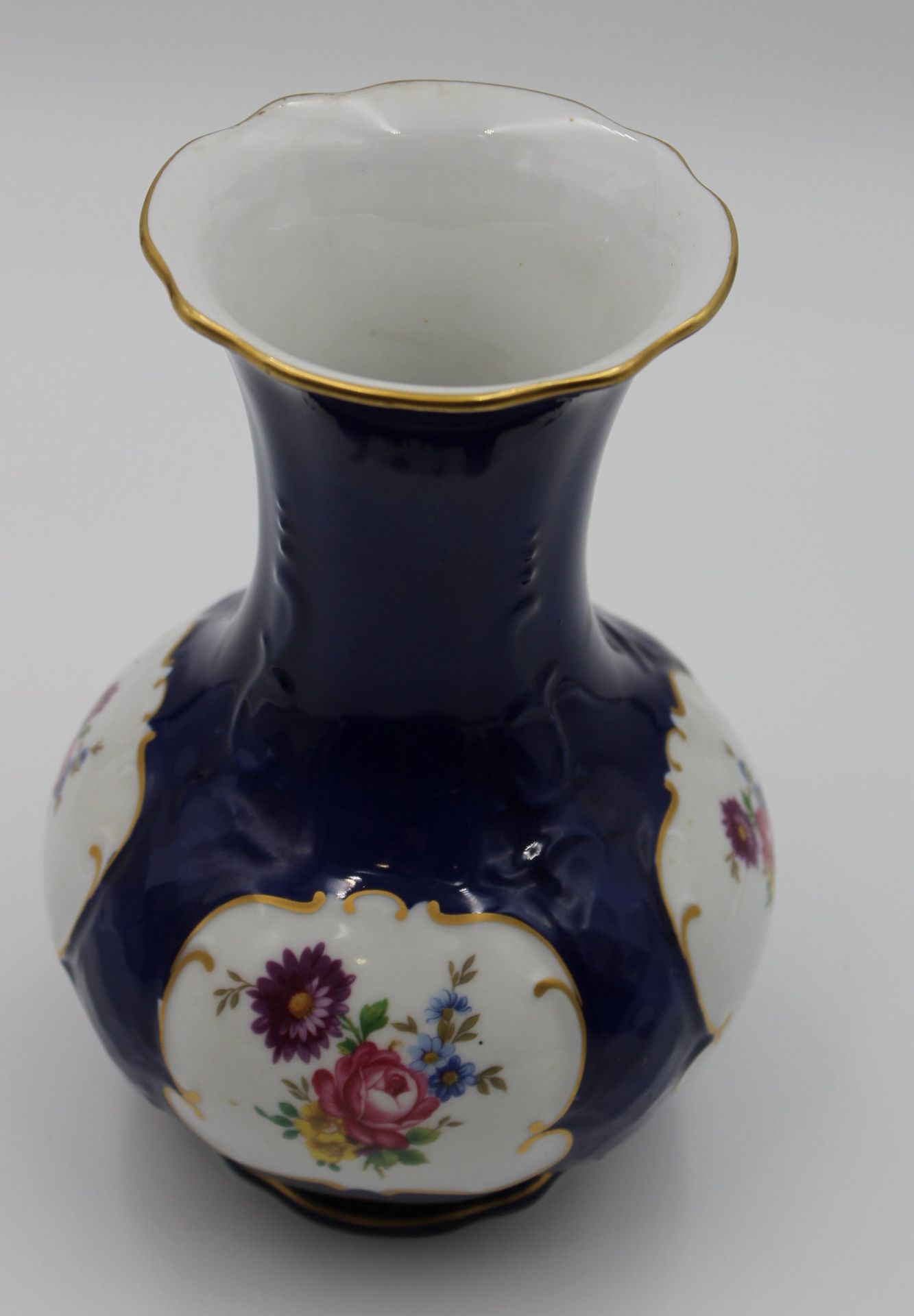 Vase, Seltmann Weiden, Kobalt, Blumendekor, H-21,5cm. - Bild 2 aus 3