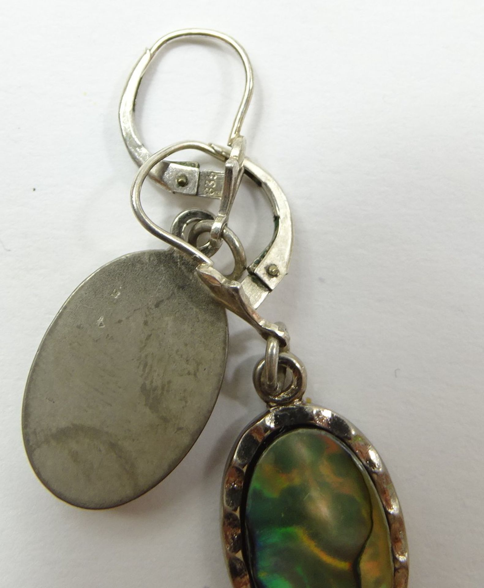 4 Paar Ohrhänger, 835er- und 925er-Silber, mit Perlen, Perlmutt, Farbsteinen, L. 2,2 - 4 cm, zus. 1 - Bild 3 aus 6