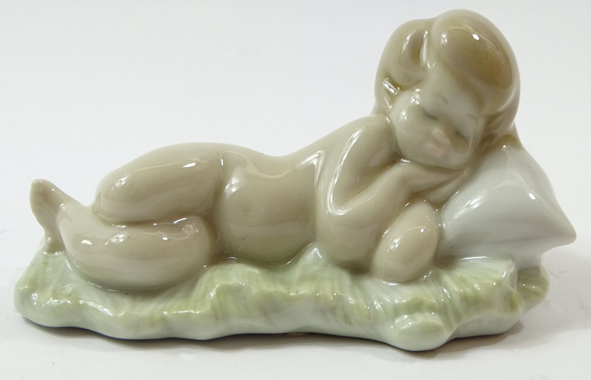 Figur "Schlafendes Kind", LLadro Spanien, L. 9,5 cm, H. 5,5 cm