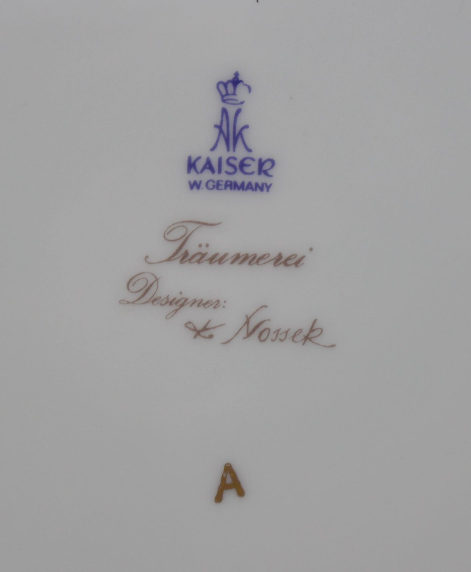 Wandteller, Kaiser, betitelt "Träumerei", Design. Nossek, D-30,5cm. - Bild 2 aus 2